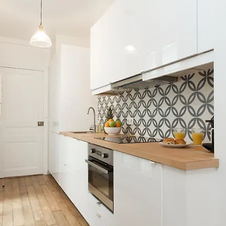 Private - Chatelet - Central - 30 Nuits Min Apartment