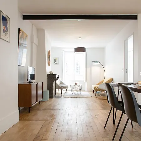 Private - Chatelet - Central - 30 Nuits Min Apartment